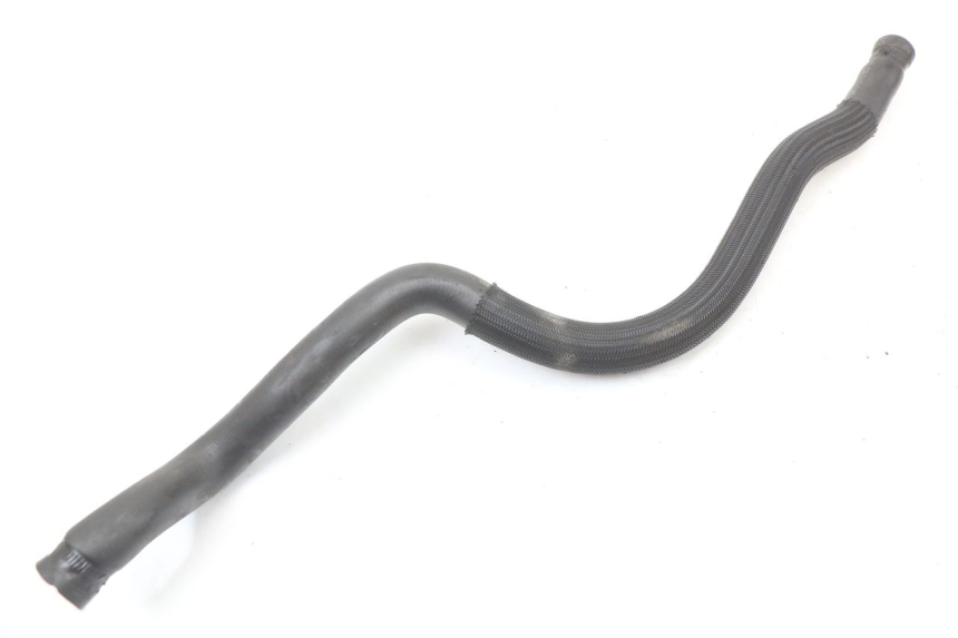 photo de PRZEWÓD CHŁODNICY YAMAHA X-MAX XMAX 125 (2010 - 2013) - Zbliżenie techniczne