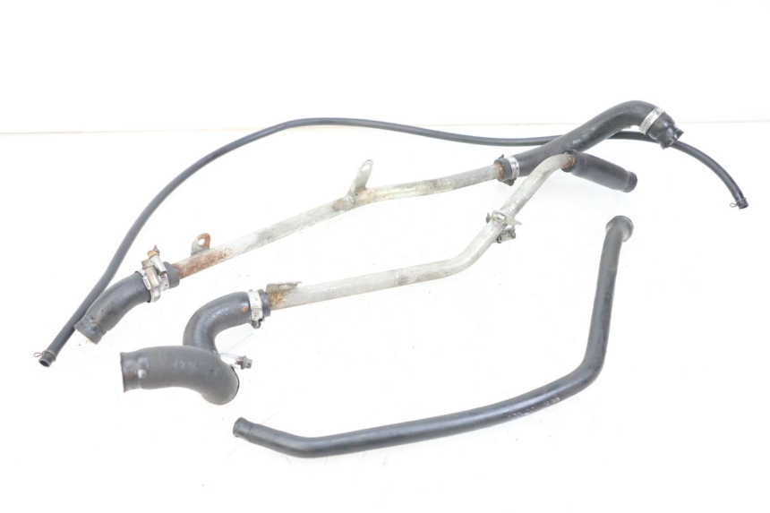 photo de PRZEWÓD CHŁODNICY YAMAHA XMAX X-MAX 125 (2006 - 2009) - Widok główny