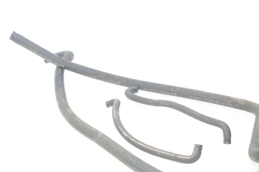 photo de PRZEWÓD CHŁODNICY PIAGGIO X9 EVOLUTION 125 (2003 - 2007) - Zbliżenie techniczne