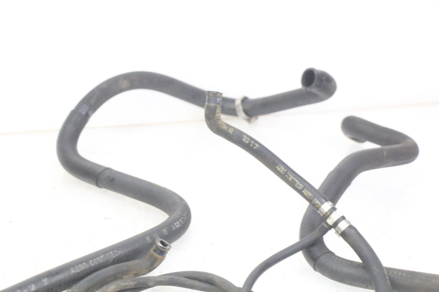 photo de PRZEWÓD CHŁODNICY PIAGGIO X9 125 (2000 - 2003) - Szczegół części