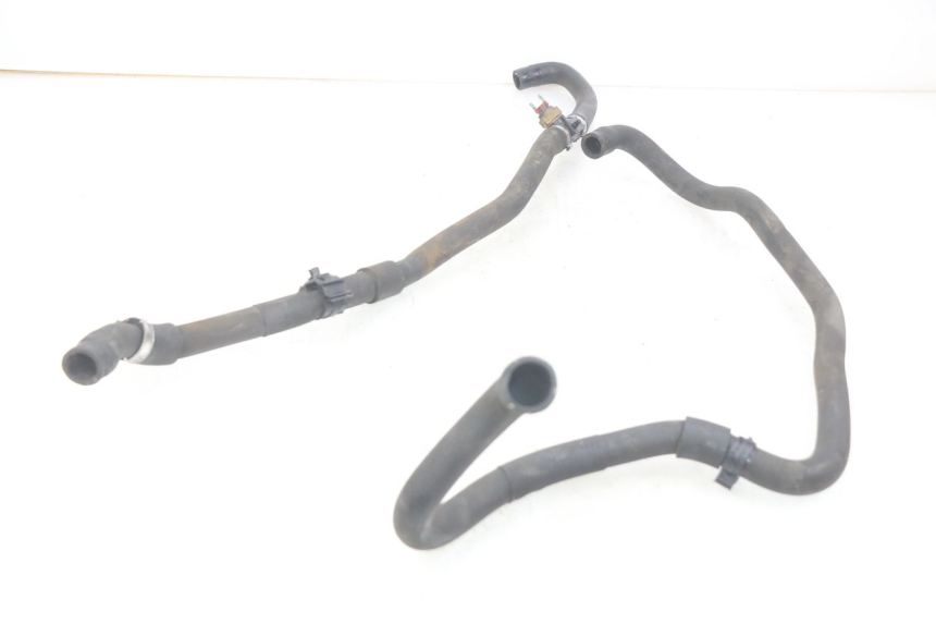 photo de PRZEWÓD CHŁODNICY PIAGGIO XEVO - X EVO 125 (2007 - 2017) - Szczegół części