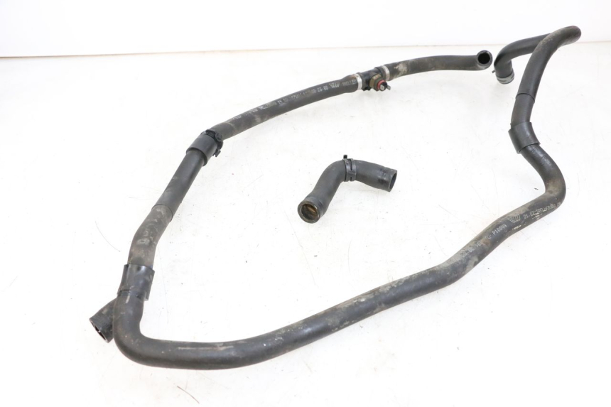 photo de PRZEWÓD CHŁODNICY PIAGGIO XEVO - X EVO 125 (2007 - 2017) - Szczegół części