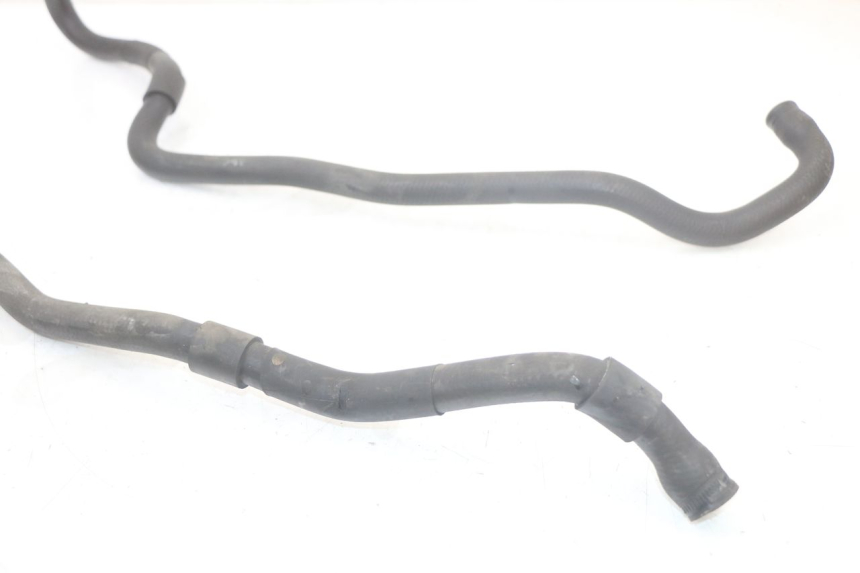 photo de PRZEWÓD CHŁODNICY PIAGGIO XEVO - X EVO 125 (2007 - 2017) - Inny kąt widzenia