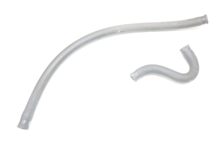 photo de PRZEWÓD CHŁODNICY PIAGGIO XEVO - X EVO 125 (2007 - 2017) - Zbliżenie techniczne