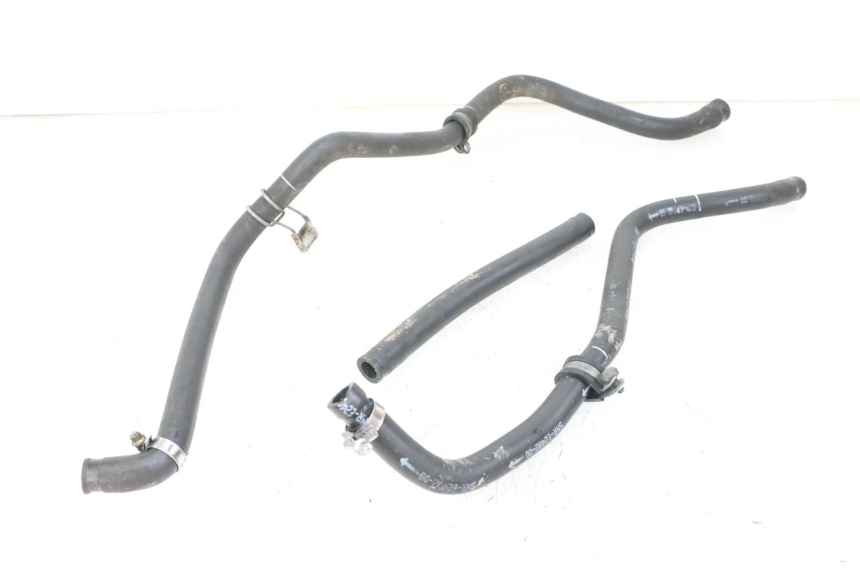 photo de PRZEWÓD CHŁODNICY YAMAHA YP MAJESTY 125 (2007 - 2010) - Widok główny