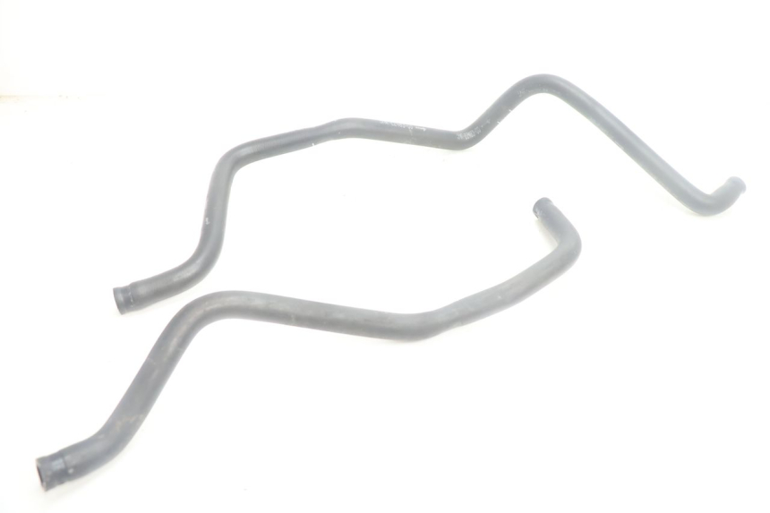photo de PRZEWÓD CHŁODNICY YAMAHA YP MAJESTY 125 (2007 - 2010) - Szczegół części
