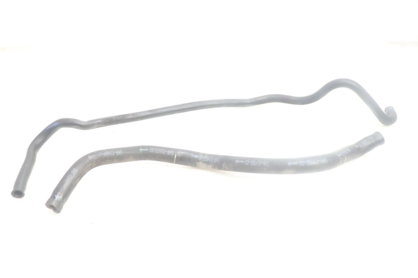 photo de PRZEWÓD CHŁODNICY YAMAHA YP MAJESTY 125 (2002 - 2006) - Zoom stanu zużycia