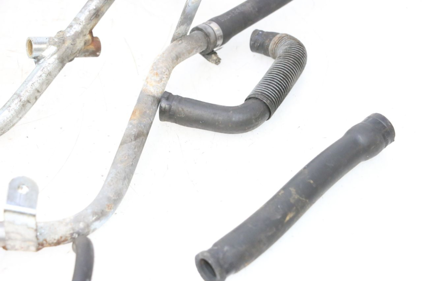 photo de PRZEWÓD CHŁODNICY YAMAHA YP MAJESTY 125 (1998 - 2001) - Oznaczenia i referencje