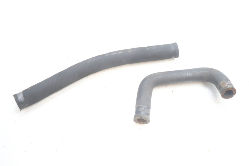 photo de PRZEWÓD CHŁODNICY YAMAHA YP MAJESTY 125 (2002 - 2006) - Zbliżenie techniczne