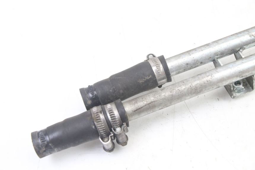 photo de PRZEWÓD CHŁODNICY YAMAHA YP X-MAX XMAX 400 (2014 - 2017) - Szczegół części