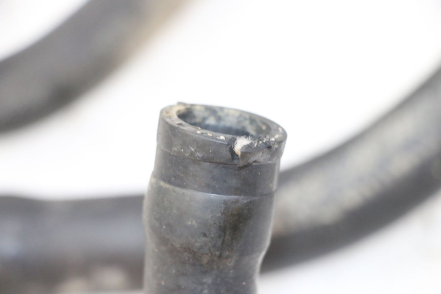 photo de PRZEWÓD CHŁODNICY YAMAHA YZF YZ-F 450 (2014 - 2016) - Zoom stanu zużycia