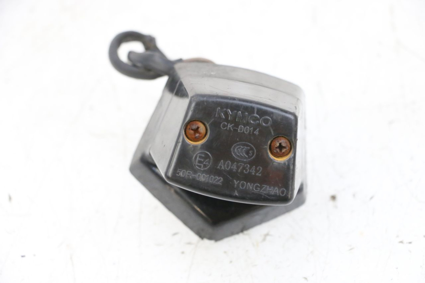 photo de OŚWIETLENIE TABLICY REJESTRACYJNEJ KYMCO AGILITY CITY 4T 50 (2008 - 2016) - Zoom stanu zużycia