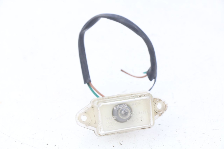 photo de OŚWIETLENIE TABLICY REJESTRACYJNEJ KYMCO AGILITY RS 2T 50 (2009 - 2013) - Szczegół części