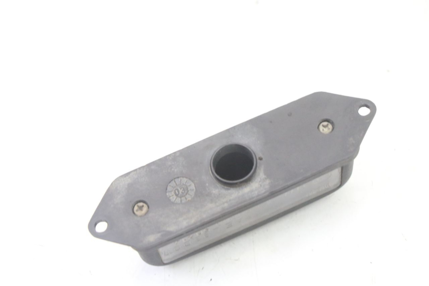 photo de OŚWIETLENIE TABLICY REJESTRACYJNEJ APRILIA ATLANTIC 125 (2003 - 2009) - Zbliżenie techniczne