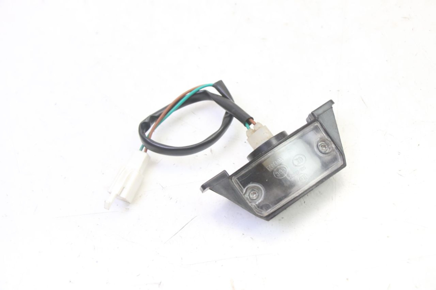 photo de OŚWIETLENIE TABLICY REJESTRACYJNEJ MOTRON BREEZY 4T 50 (2021 - 2025) - Zoom stanu zużycia