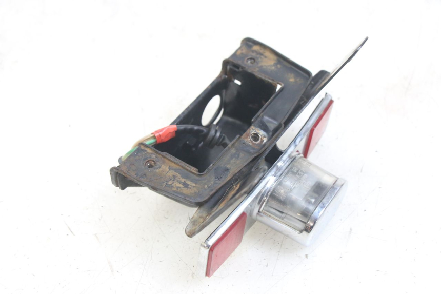 photo de OŚWIETLENIE TABLICY REJESTRACYJNEJ HONDA CA REBEL 125 (1995 - 2001) - Szczegół części