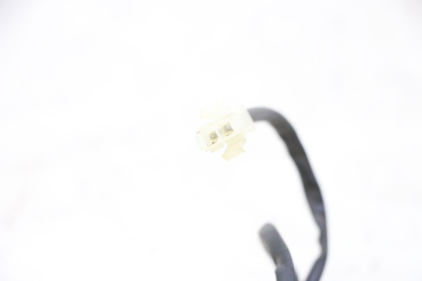 photo de OŚWIETLENIE TABLICY REJESTRACYJNEJ PEUGEOT CITYSTAR 50 (2013 - 2017) - Zoom stanu zużycia