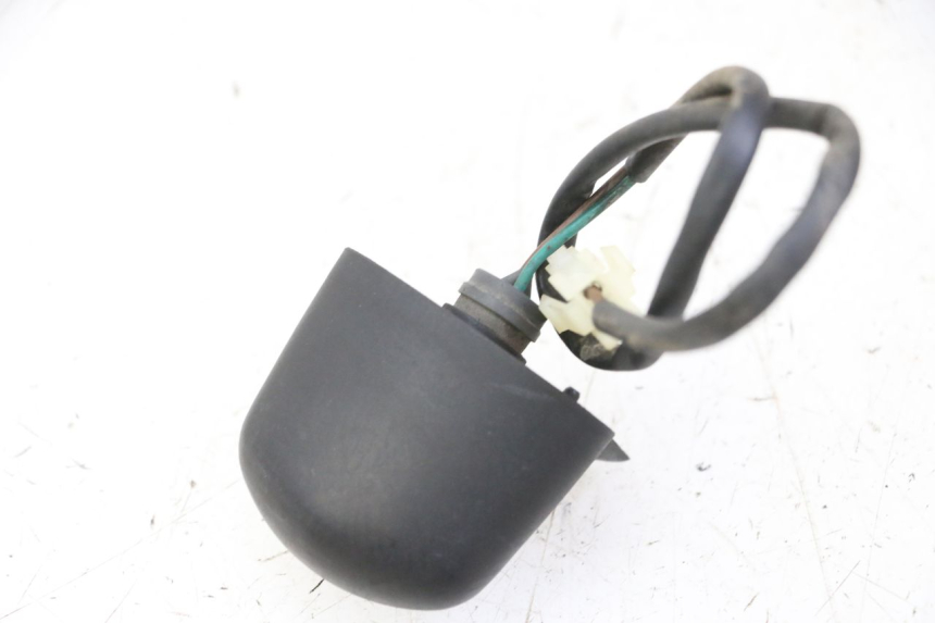 photo de OŚWIETLENIE TABLICY REJESTRACYJNEJ PEUGEOT CITYSTAR 50 (2013 - 2017) - Inny kąt widzenia