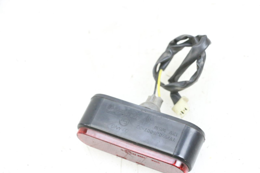 photo de OŚWIETLENIE TABLICY REJESTRACYJNEJ KSR CODE 125 (2018 - 2020) - Szczegół części