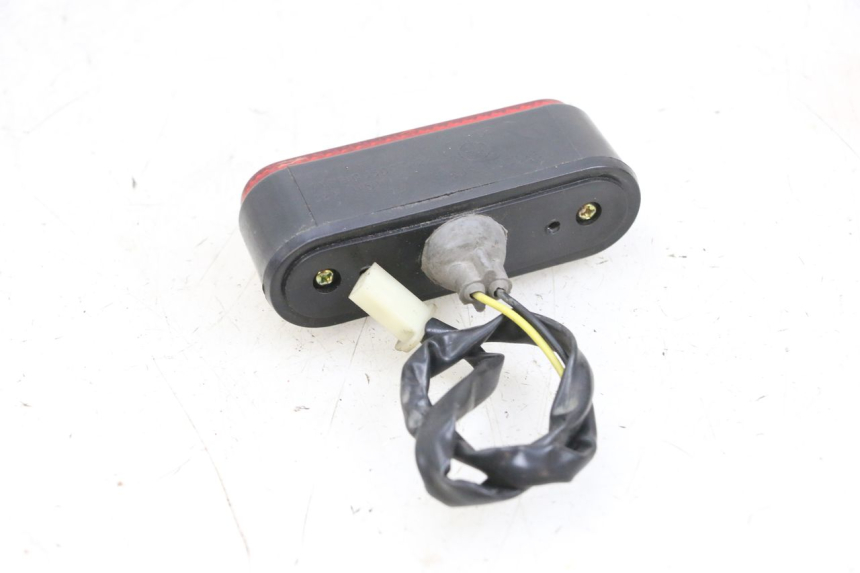 photo de OŚWIETLENIE TABLICY REJESTRACYJNEJ KSR CODE 125 (2018 - 2020) - Zoom stanu zużycia