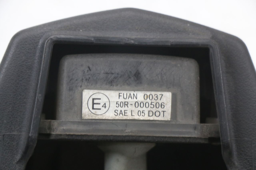 photo de OŚWIETLENIE TABLICY REJESTRACYJNEJ KYMCO DINK STREET ABS 125 (2011 - 2018) - Szczegół części