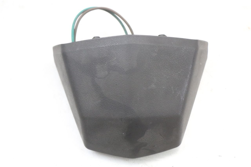 photo de OŚWIETLENIE TABLICY REJESTRACYJNEJ KYMCO DINK STREET ABS 125 (2011 - 2018) - Inny kąt widzenia