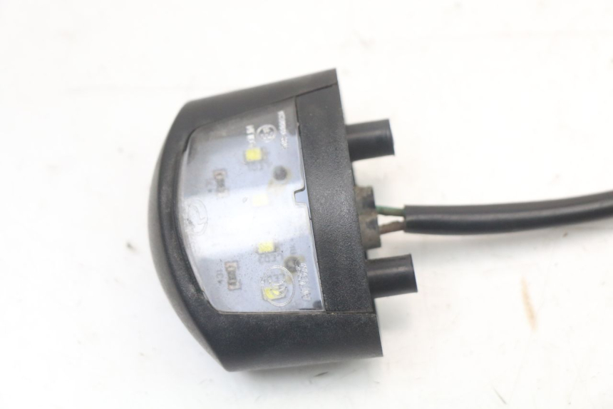 photo de OŚWIETLENIE TABLICY REJESTRACYJNEJ EBROH BRAVO GLE 1 (2020 - 2024) - Szczegół części