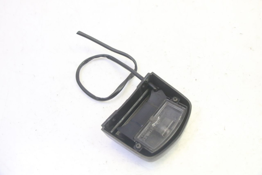 photo de OŚWIETLENIE TABLICY REJESTRACYJNEJ YAMAHA FJR ABS 1300 (2006 - 2012) - Widok główny