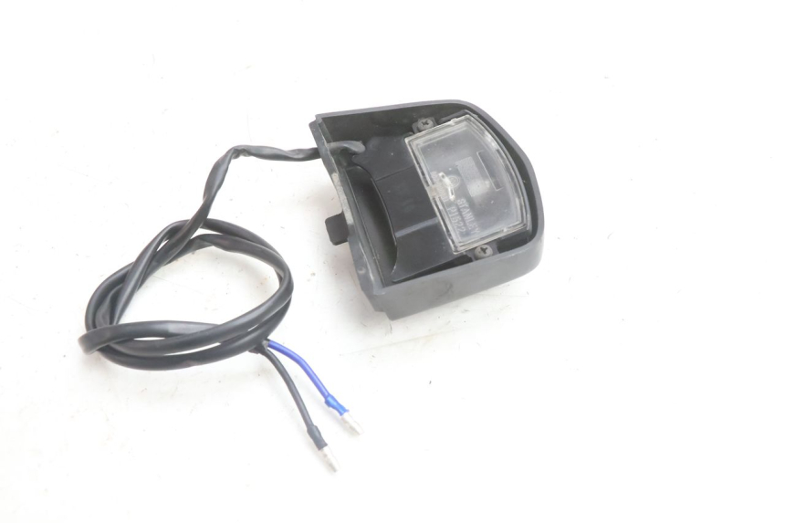 photo de OŚWIETLENIE TABLICY REJESTRACYJNEJ YAMAHA FZ8 800 (2010 - 2016) - Zoom stanu zużycia