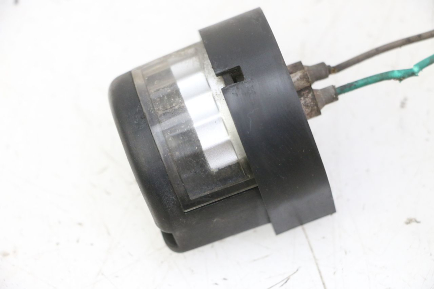 photo de OŚWIETLENIE TABLICY REJESTRACYJNEJ KYMCO GRAND DINK 125 (2008 - 2014) - Stan powierzchni