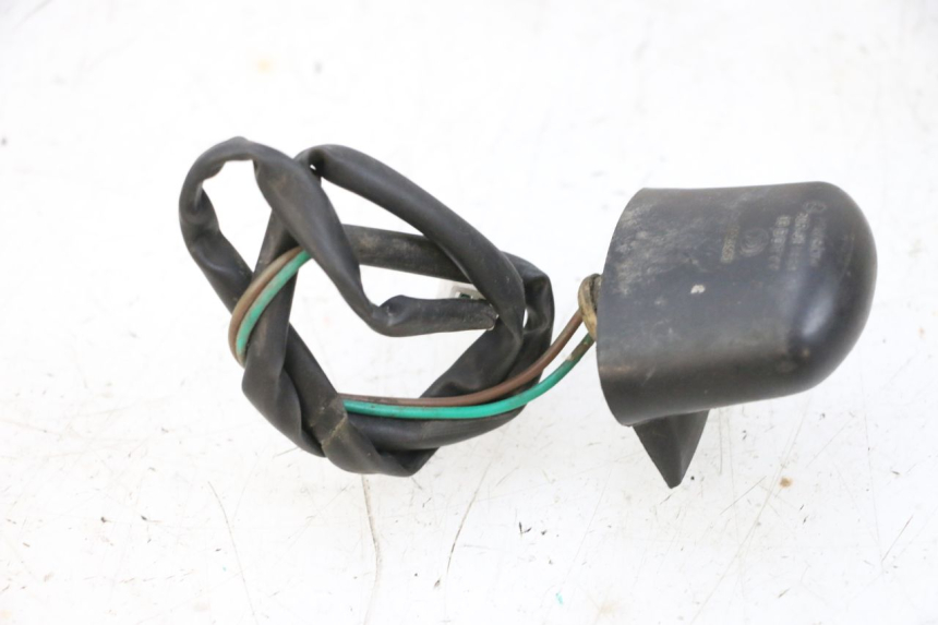 photo de OŚWIETLENIE TABLICY REJESTRACYJNEJ JM MOTORS GTS 125 (2015 - 2019) - Zoom stanu zużycia