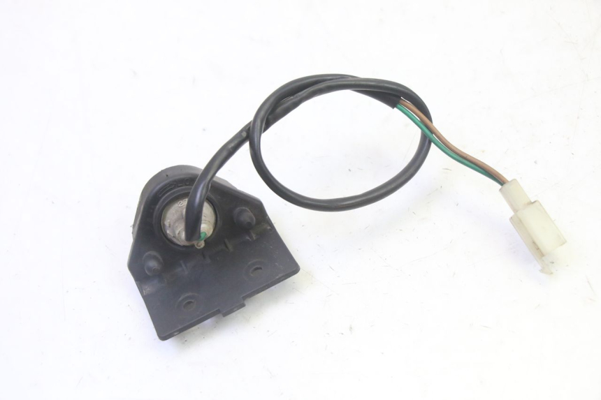 photo de OŚWIETLENIE TABLICY REJESTRACYJNEJ DAELIM HISTORY 125 (2001 - 2002) - Inny kąt widzenia