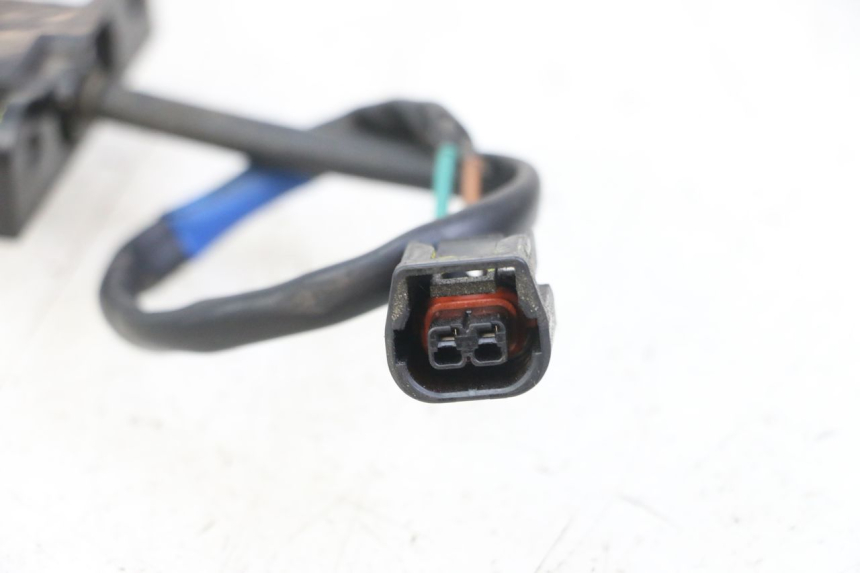 photo de OŚWIETLENIE TABLICY REJESTRACYJNEJ HONDA FORZA 125 (2021 - 2025) - Zoom stanu zużycia