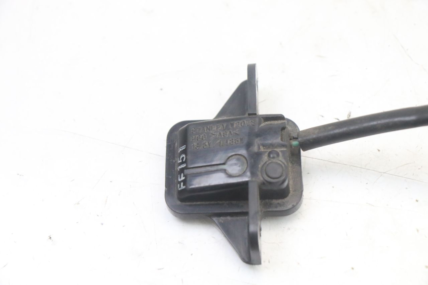 photo de OŚWIETLENIE TABLICY REJESTRACYJNEJ HONDA PCX (JF57/JF64) 125 (2014 - 2018) - Zbliżenie techniczne