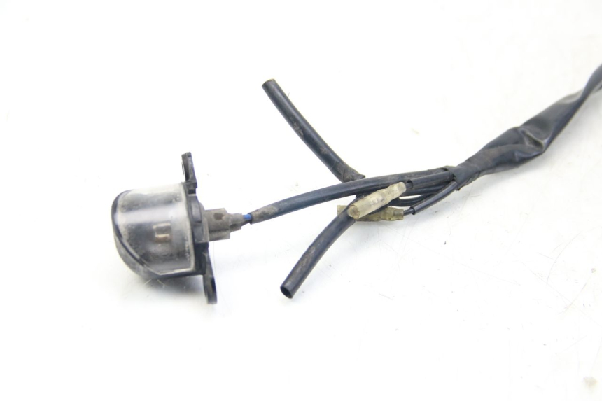 photo de OŚWIETLENIE TABLICY REJESTRACYJNEJ YAMAHA HW XENTER 125 (2011 - 2017) - Zoom stanu zużycia