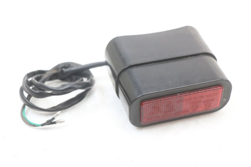 photo de OŚWIETLENIE TABLICY REJESTRACYJNEJ JINLUN JL HIGHLANDER 125 (2007 - 2015) - Inny kąt widzenia