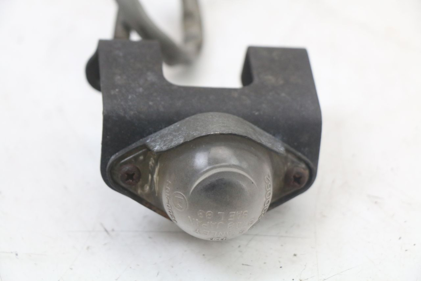 photo de OŚWIETLENIE TABLICY REJESTRACYJNEJ KAWASAKI GTR 1000 (1994 - 2004) - Inny kąt widzenia