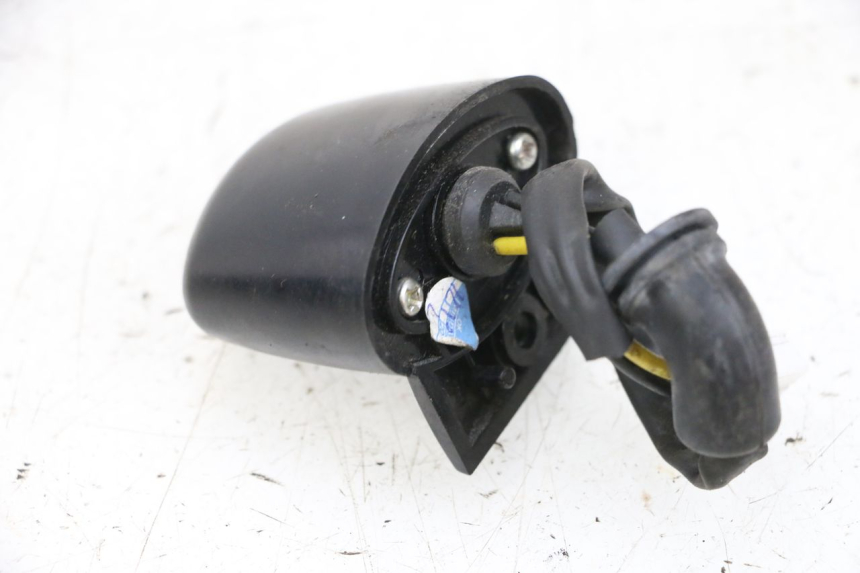 photo de OŚWIETLENIE TABLICY REJESTRACYJNEJ PIAGGIO MP3 HPE 300 (2019 - 2026) - Szczegół części