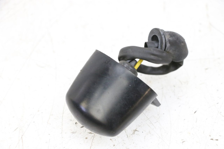 photo de OŚWIETLENIE TABLICY REJESTRACYJNEJ PIAGGIO MP3 HPE 300 (2019 - 2026) - Inny kąt widzenia