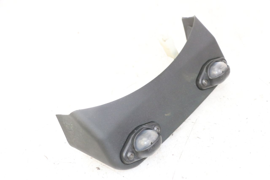 photo de OŚWIETLENIE TABLICY REJESTRACYJNEJ PIAGGIO MP3 LT 300 (2010 - 2016) - Widok ogólny