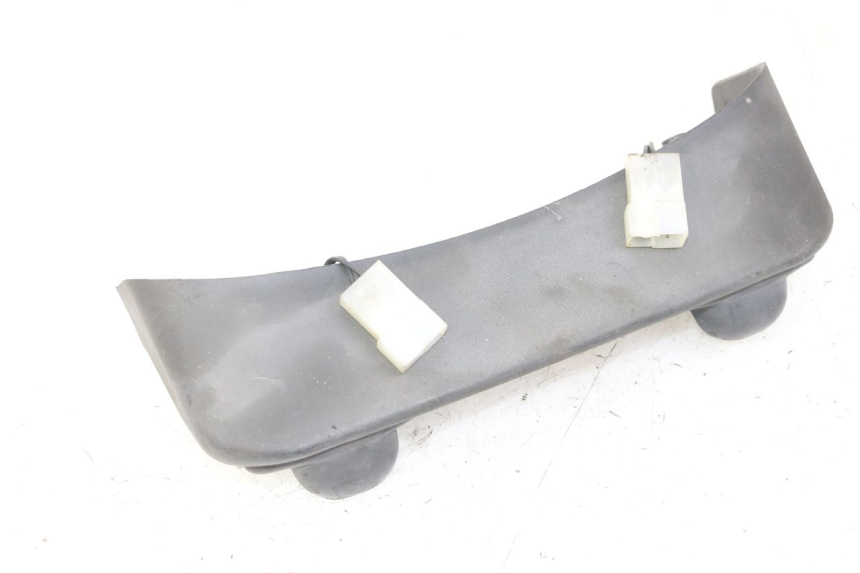 photo de OŚWIETLENIE TABLICY REJESTRACYJNEJ PIAGGIO MP3 LT 400 (2007 - 2012) - Inny kąt widzenia