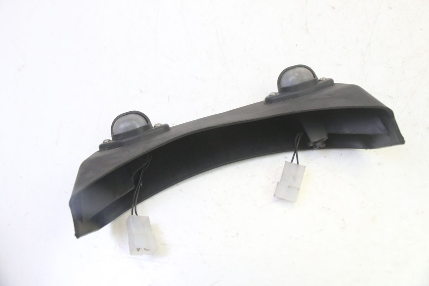 photo de OŚWIETLENIE TABLICY REJESTRACYJNEJ PIAGGIO MP3 LT 300 (2010 - 2016) - Inny kąt widzenia