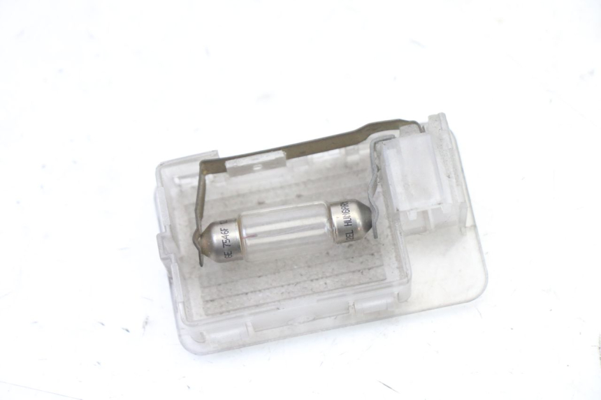 photo de OŚWIETLENIE TABLICY REJESTRACYJNEJ PIAGGIO MP3 500 (2011 - 2015) - Widok główny