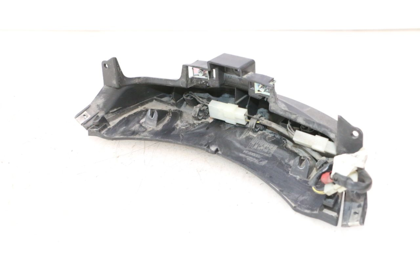 photo de OŚWIETLENIE TABLICY REJESTRACYJNEJ PIAGGIO MP3 500 (2016 - 2018) - Część sprawdzona