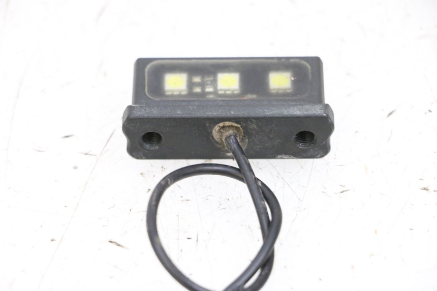 photo de OŚWIETLENIE TABLICY REJESTRACYJNEJ YAMAHA MT-07 MT07 ABS 700 (2018 - 2020) - Szczegół części