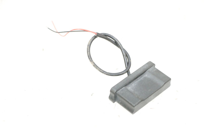 photo de OŚWIETLENIE TABLICY REJESTRACYJNEJ YAMAHA MT-07 MT07 ABS 700 (2018 - 2020) - Zoom stanu zużycia