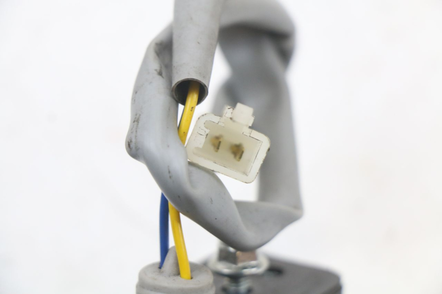 photo de OŚWIETLENIE TABLICY REJESTRACYJNEJ MOTO GUZZI NORGE 8V GT 1200 (2011 - 2016) - Inny kąt widzenia