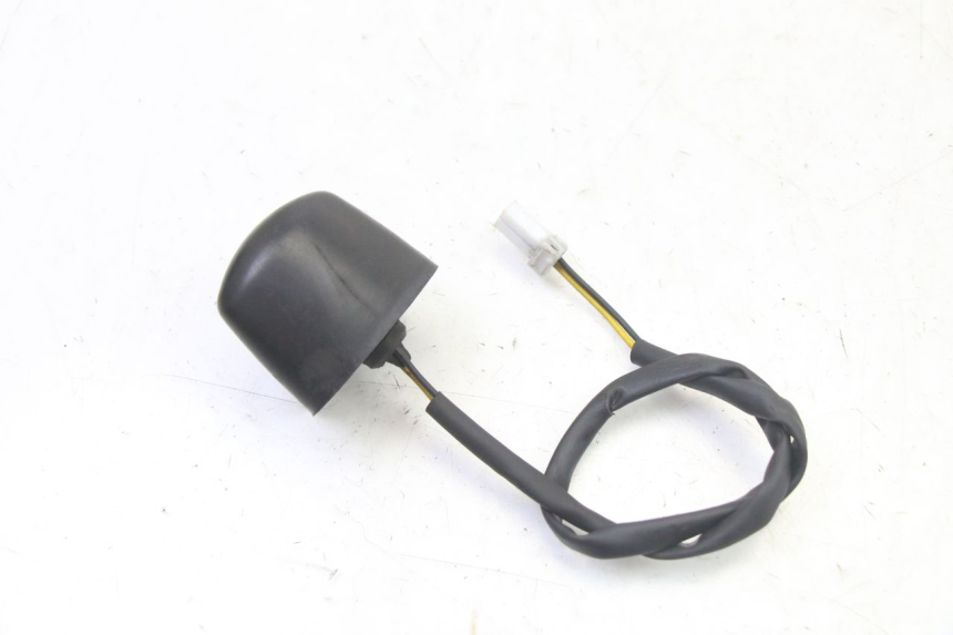 photo de OŚWIETLENIE TABLICY REJESTRACYJNEJ PIAGGIO NRG POWER PUREJET 50 (2018 - 2021) - Zbliżenie techniczne