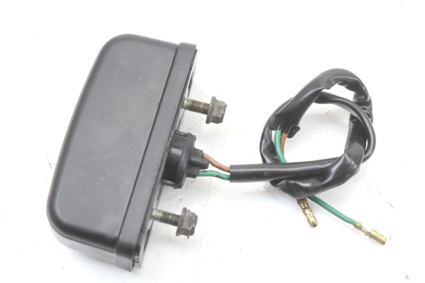 photo de OŚWIETLENIE TABLICY REJESTRACYJNEJ HONDA PCX (JF28) 125 (2009 - 2011) - Inny kąt widzenia