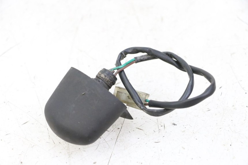 photo de OŚWIETLENIE TABLICY REJESTRACYJNEJ PEUGEOT SATELIS 125 (2013 - 2018) - Zoom stanu zużycia